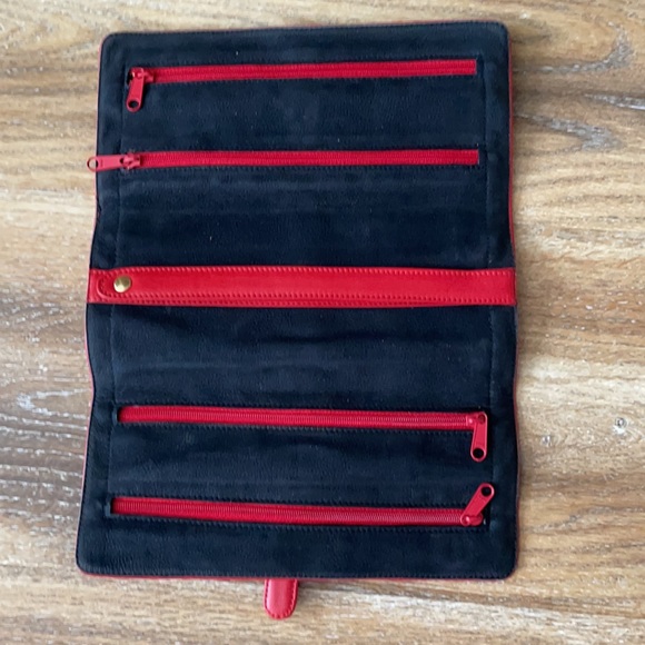 Tuscan’s Leather Wallet Clutch - Picture 8 of 10